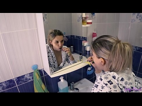 ❤️ Mae darnia gyda ifanc mewn pyjamas yn dod i ben cum llafar yn ass - letty du ❤️❌ Fideo rhefrol ar cy.pornma-com.ru ﹏
